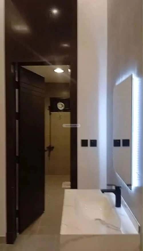 Apartment with 2 Bedrooms Al-Yarmuk, East Riyadh, Riyadh