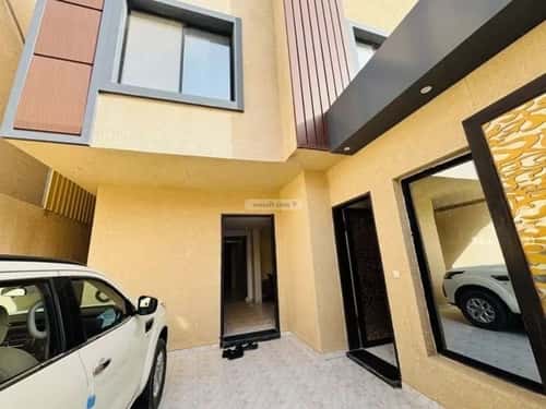 فيلا 300 متر مربع شمالية على شارع 20م العارض، شمال الرياض، الرياض