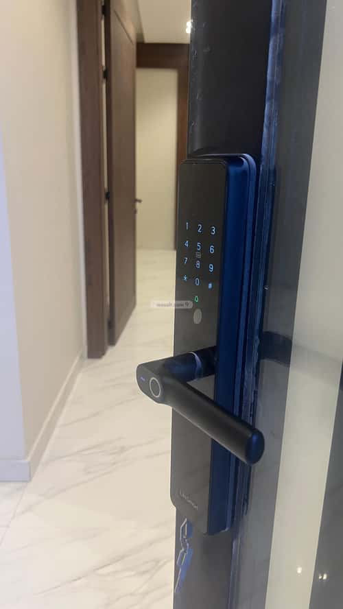 فيلا 730 متر مربع جنوبية على شارع 16م الشعلة، الدمام