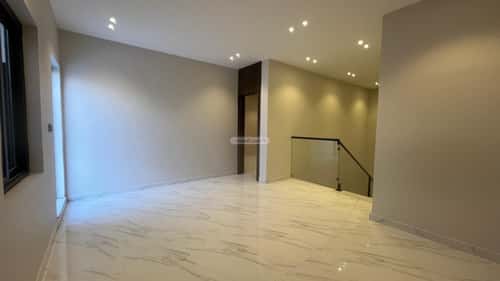 فيلا 730 متر مربع جنوبية على شارع 16م الشعلة، الدمام