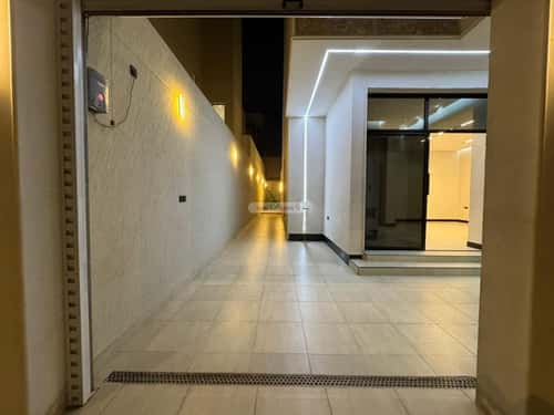 فيلا 260 متر مربع جنوبية على شارع 15م الرمال، شرق الرياض، الرياض