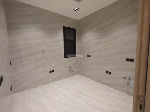 Apartment with 4 Bedrooms Al-Muanisiyah, East Riyadh, Riyadh