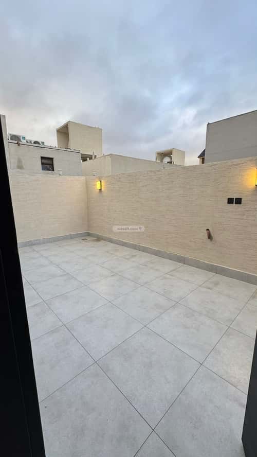Villa 400 SQM Facing North on 35m Width Street Al-Mahdiyah, West Riyadh, Riyadh