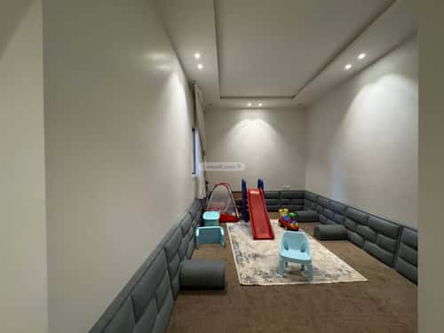 Villa 450 SQM Facing North on 18m Width Street Al-Muanisiyah, East Riyadh, Riyadh