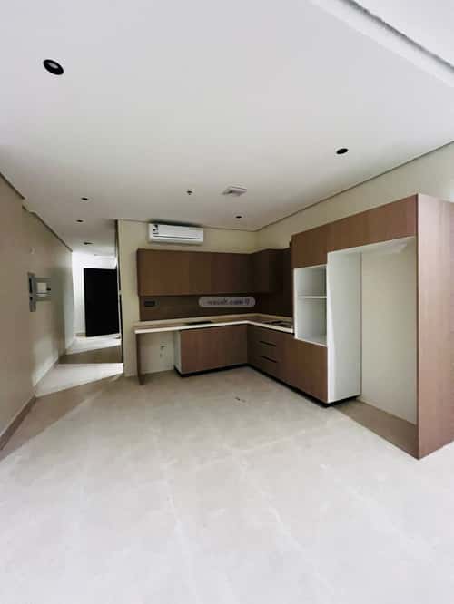 Apartment with 5 Bedrooms Teebh, Aldammam