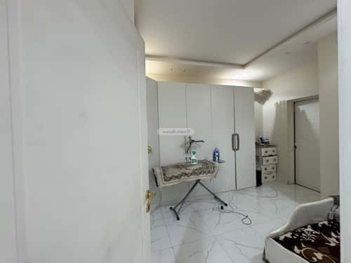 Villa 450 SQM Facing North on 18m Width Street Al-Muanisiyah, East Riyadh, Riyadh