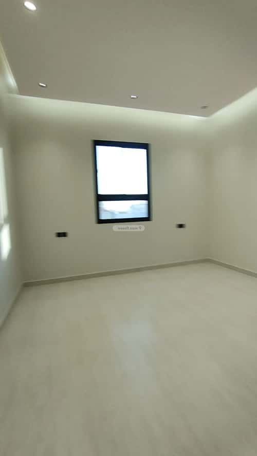 Floor 268 SQM with 9 Bedrooms Al Taawun, Khamis Mushait