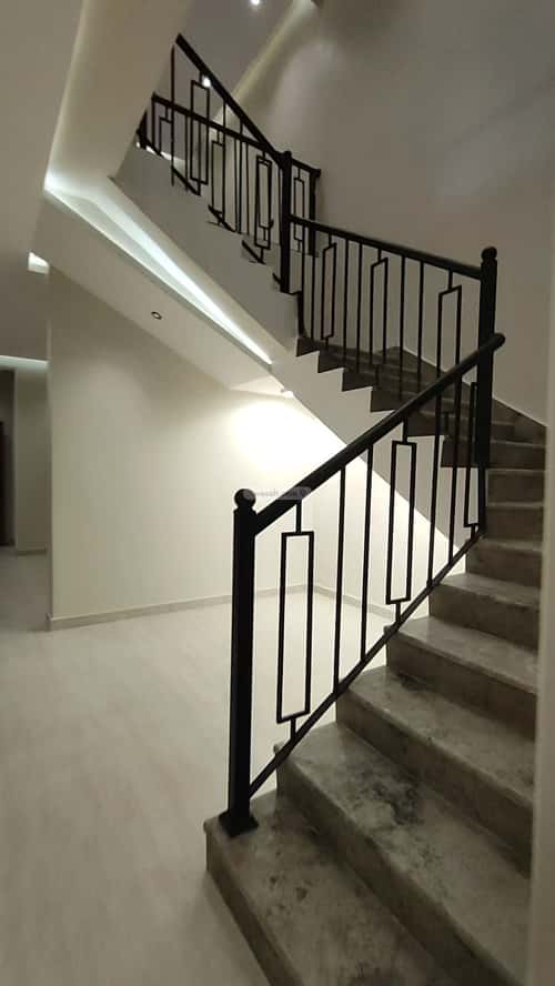 دور 268 متر مربع ب 9 غرف التعاون، خميس مشيط