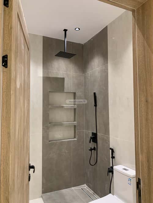 دور 6 غرف في السلام