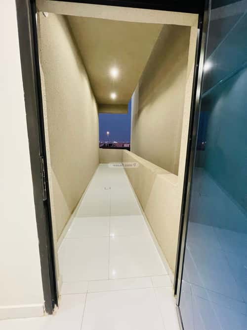 Floor 229 SQM with 6 Bedrooms Tara, Khamis Mushait