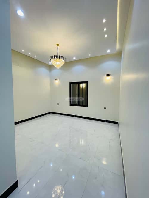 Floor 214 SQM with 6 Bedrooms Al-Wurud, Khamis Mushait