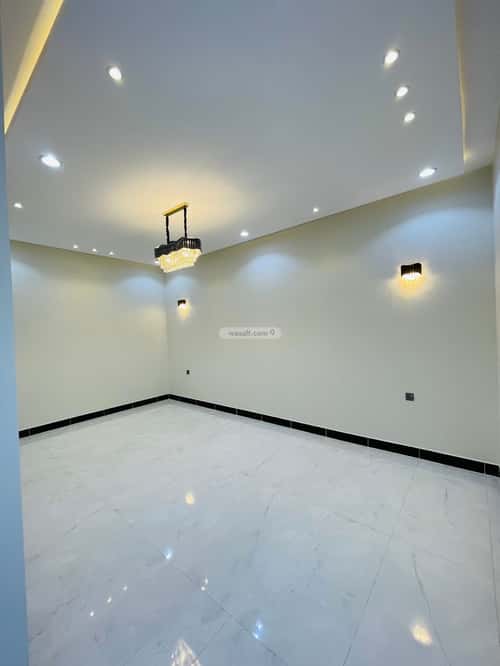 دور 214 متر مربع ب 6 غرف الورود، خميس مشيط