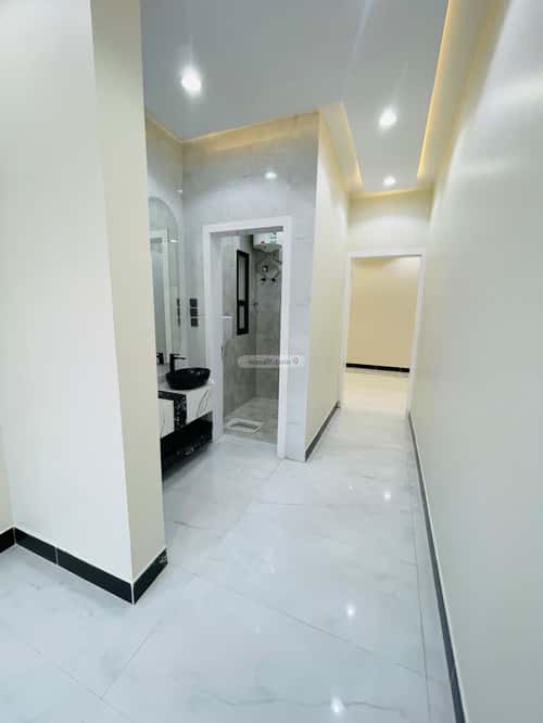 دور 214 متر مربع ب 6 غرف الورود، خميس مشيط