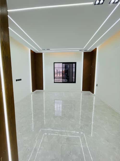 Floor 223 SQM with 6 Bedrooms The Honor, Khamis Mushait