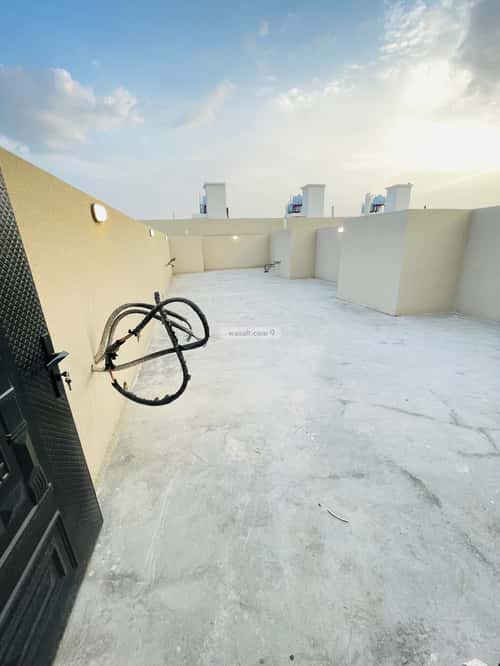 دور 223 متر مربع ب 6 غرف الشرف، خميس مشيط