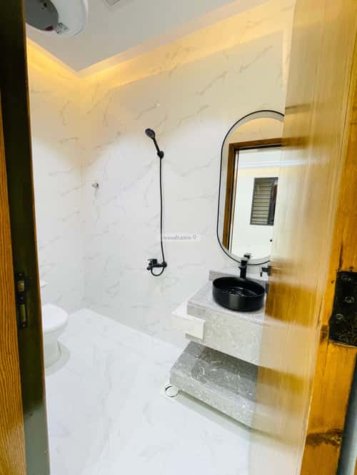 دور 223 متر مربع ب 6 غرف الشرف، خميس مشيط