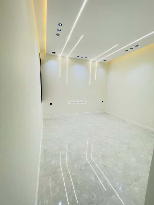 دور 223 متر مربع ب 6 غرف الشرف، خميس مشيط