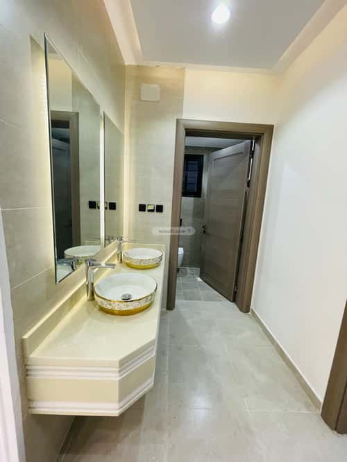 دور 225 متر مربع ب 6 غرف الظرفة، خميس مشيط