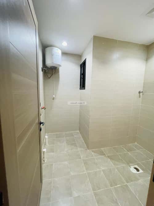 Floor 225 SQM with 6 Bedrooms The Diriyah, Khamis Mushait