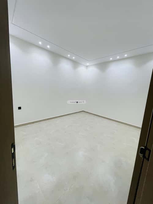 Floor 210 SQM with 6 Bedrooms Al Ghadeer, Abha