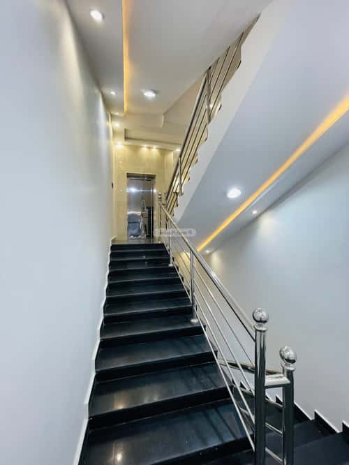 Floor 210 SQM with 6 Bedrooms Al Ghadeer, Abha