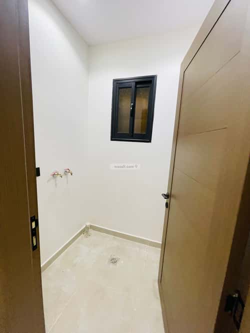 دور 210 متر مربع ب 6 غرف الغدير، أبها