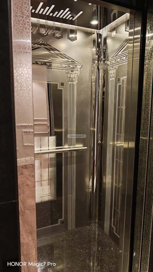 فيلا 281 متر مربع جنوبية على شارع 25م العيون، المدينة المنورة