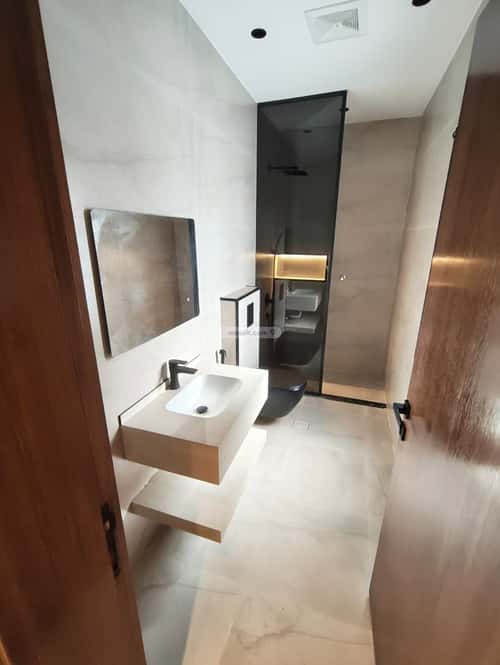 فيلا 519 متر مربع شمالية على شارع 15م الرحمانية، شرق جدة، جدة