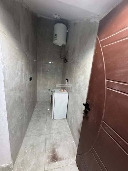 عمارة 750 متر مربع واجهة جنوبية بدر، جنوب الرياض، الرياض