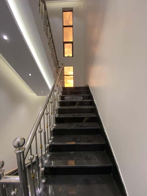 دور ب 8 غرف المعمورة، خميس مشيط