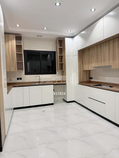 Apartment with 7 Bedrooms Al-Bawadi, Tbwk