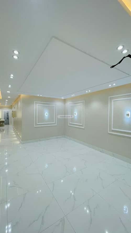 Apartment with 6 Bedrooms Sha'Ban Dhahban, Khamis Mushait