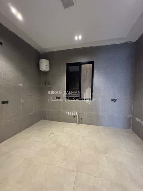 فيلا 292 متر مربع شمالية على شارع 18م بدر، جنوب الرياض، الرياض