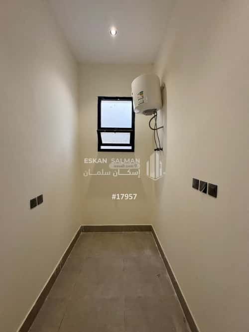 فيلا 289 متر مربع شمالية على شارع 20م بدر، جنوب الرياض، الرياض