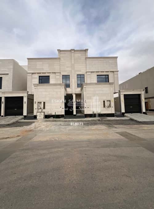 Floor 179 SQM with 5 Bedrooms Al-Janadriyah, East Riyadh, Riyadh