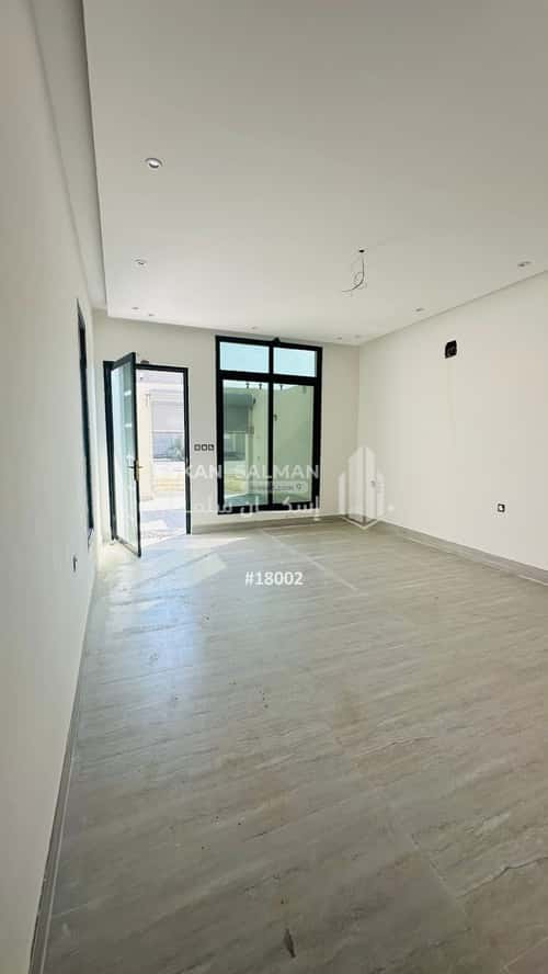 Villa 221 SQM Facing South on 24m Width Street King Fahad Dist, Aldammam