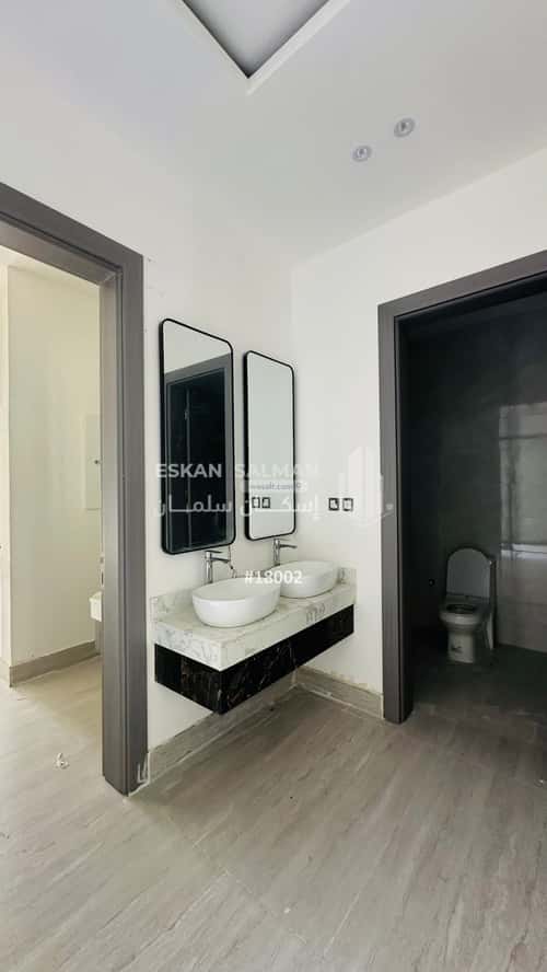 Villa 221 SQM Facing South on 24m Width Street King Fahad Dist, Aldammam