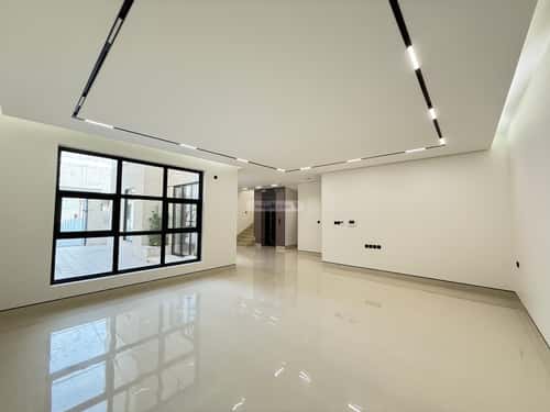 5 bedroom villa in Al Mahdiyyah