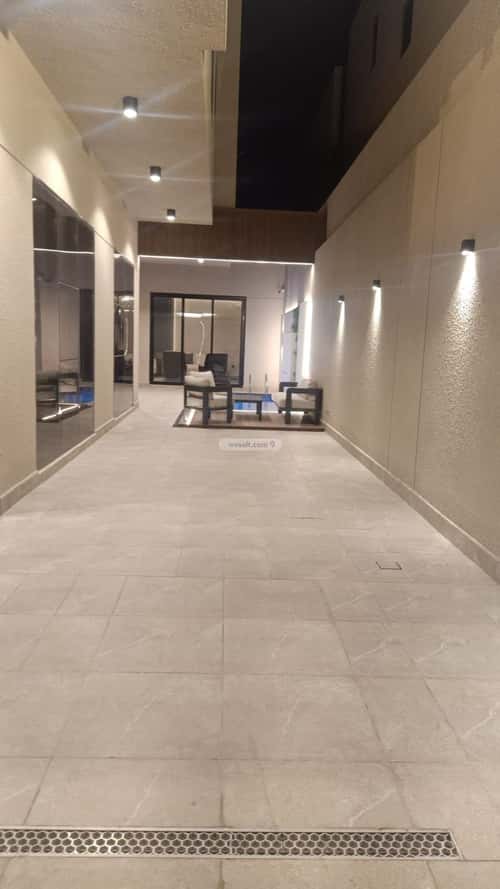 فيلا 312 متر مربع شمالية غربية على شارع 20م السيف، الدمام