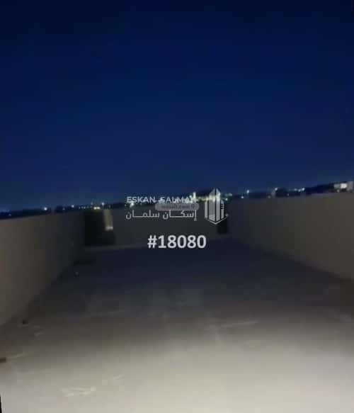 فيلا 469 متر مربع شرقية على شارع 15م الشعلة، الدمام