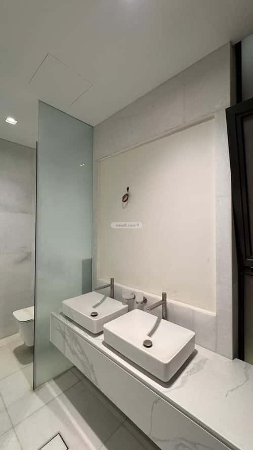 فيلا 525 متر مربع غربية على شارع 16م البحر، الخبر