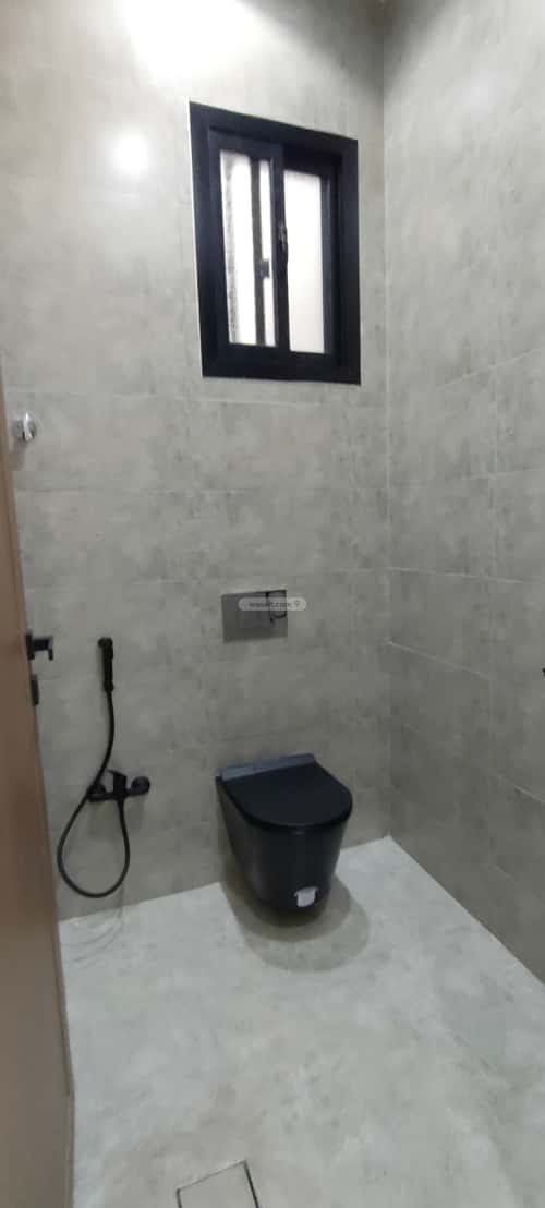 Floor 503 SQM with 6 Bedrooms Al-Qafilah, Khamis Mushait