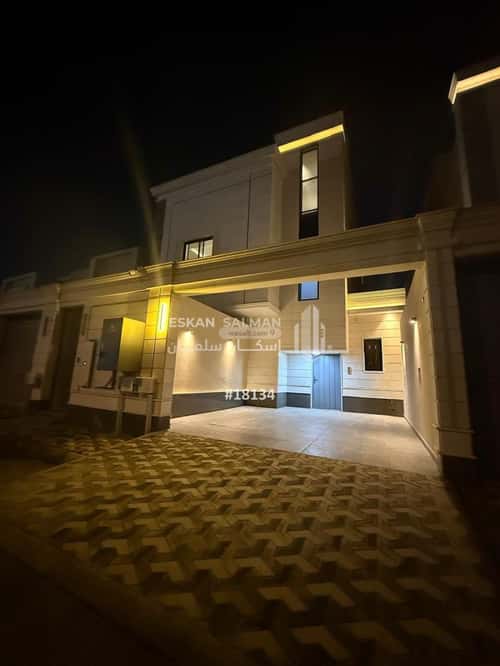 Floor 200 SQM with 5 Bedrooms Al-Qadisiyah, East Riyadh, Riyadh