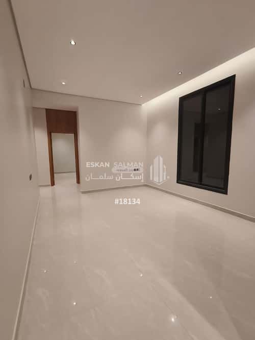 Floor 200 SQM with 5 Bedrooms Al-Qadisiyah, East Riyadh, Riyadh