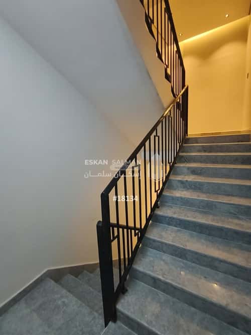 Floor 200 SQM with 5 Bedrooms Al-Qadisiyah, East Riyadh, Riyadh