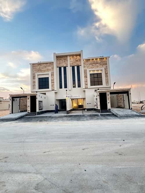 دور 236 متر مربع ب 4 غرف نوارة، المزاحمية