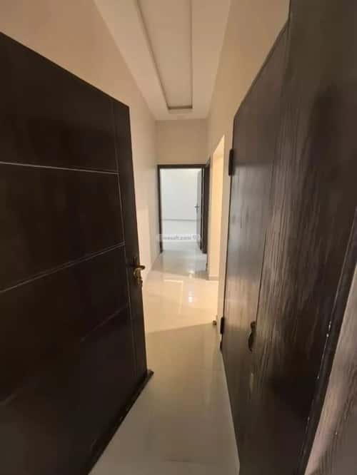 شقة ب 5 غرف العارض، شمال الرياض، الرياض