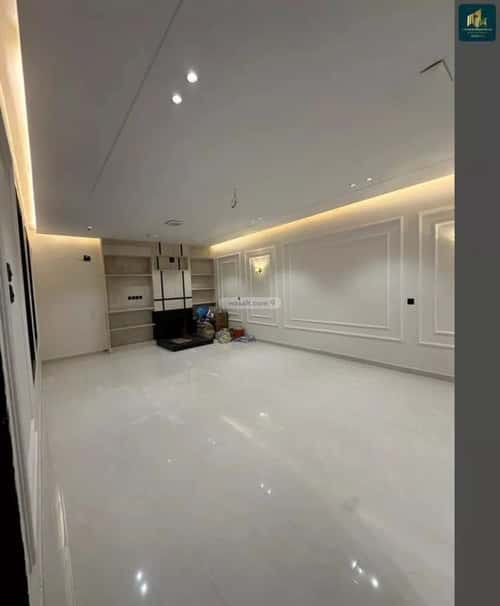 Villa 450 SQM Facing South with 10 Bedrooms Dahiat Namar, West Riyadh, Riyadh