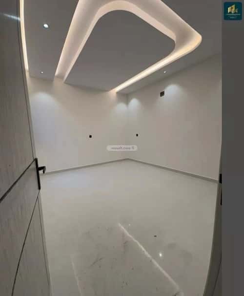 Villa 450 SQM Facing South with 10 Bedrooms Dahiat Namar, West Riyadh, Riyadh