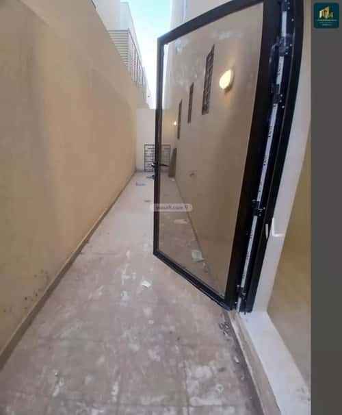 Apartment with 5 Bedrooms Al-Hazm, West Riyadh, Riyadh